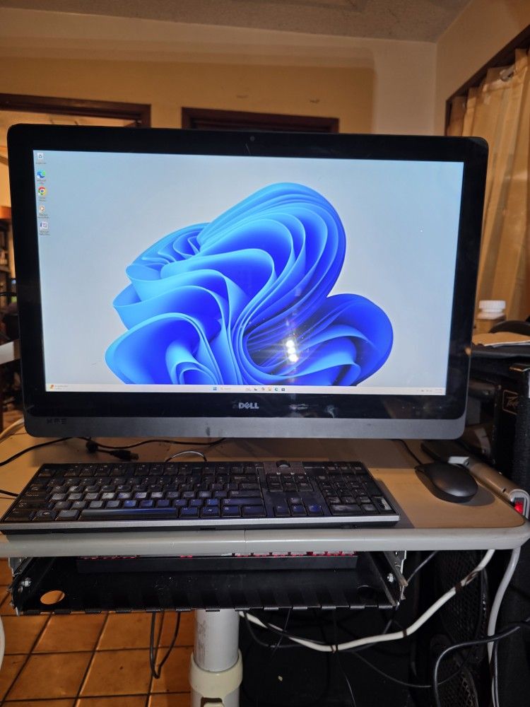 Dell XPS All In One 27" Touchscreen i7-3.10GHz-CPU 2TB HDD 8GB Ram GPU: NVIDIA
