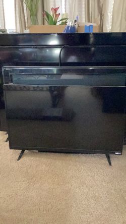 Four tvs only two have remotes and power cords THEY ARE OLD AND DO NOT CONNECT TO WI-FI  ####PARTS ONLY????#####