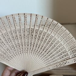 50 Wooden Hand Fans