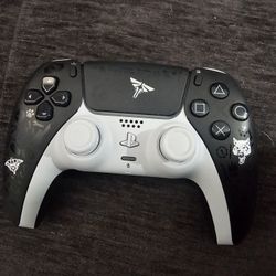 LAST OF US - LIMITED EDITION - PLAYSTATION 5 CONTROLLER