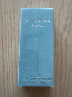Dolce&Gabbana Light Blue Eau de Toilette Spray 3.3 fl oz Regular Size
