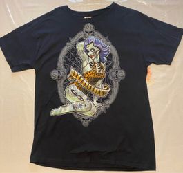 Zombie Pinup Graphic T-Shirt