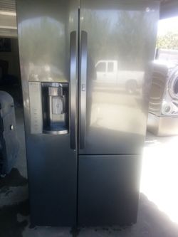 LG fridge working great