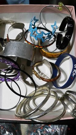 Bracelets 20. Qty