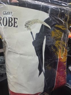 Ghoul Robe