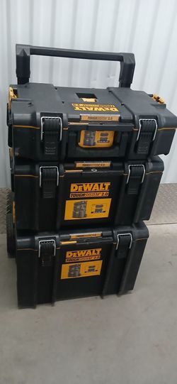 DEWALT TOUGHSYSTEM 2.0 Rolling Tower