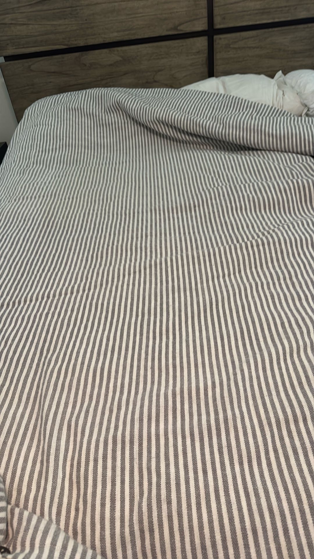 Full Size duvet With Striped Cover