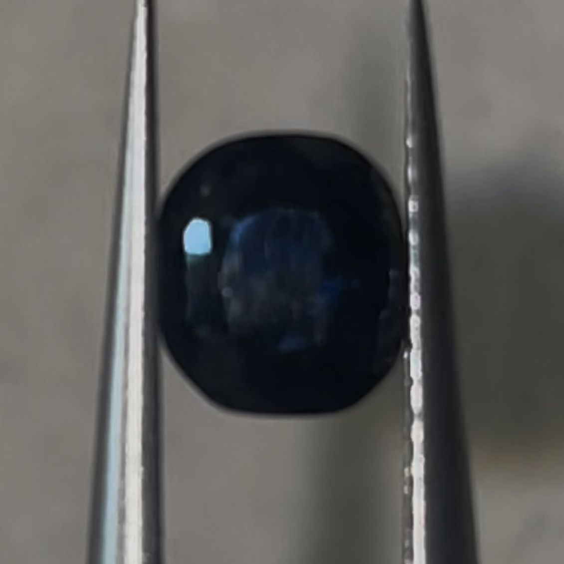 1.45Ct Natural Deep Blue Sapphire From Sri Lanka