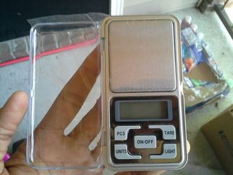 New in box digital pocket scales