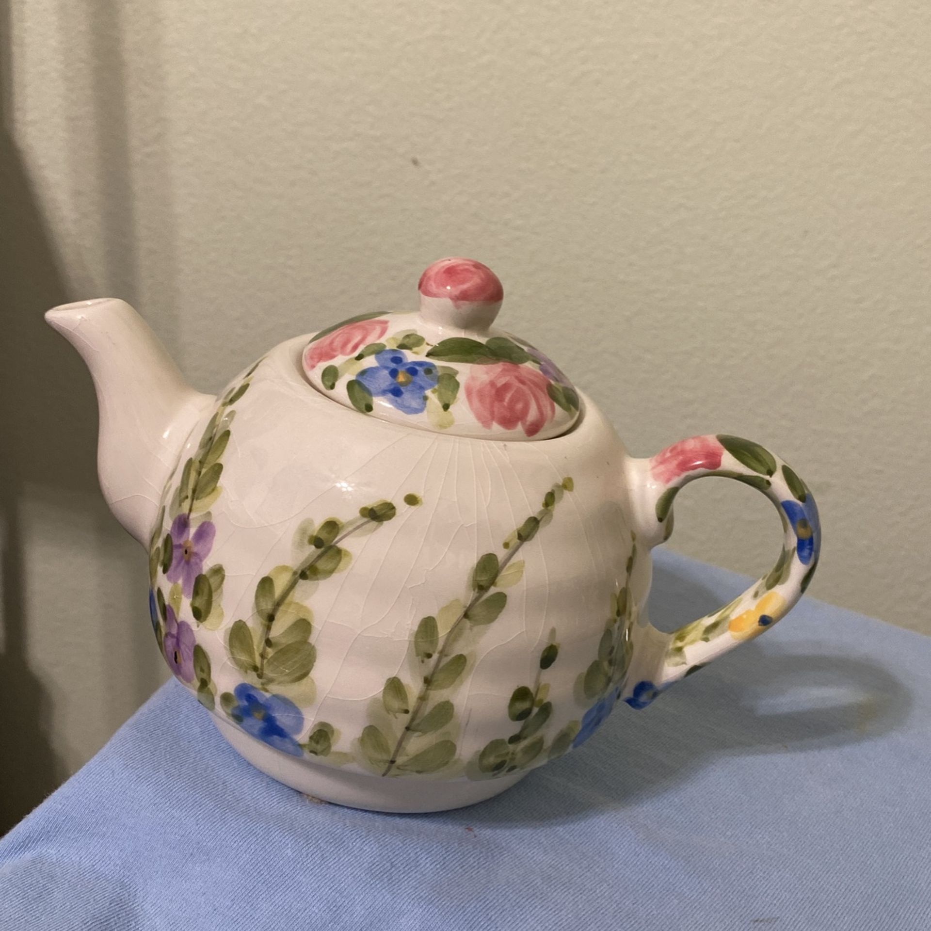 Don Swanson English Garden Tea Pot W-Lid.