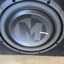Subwoofer & Amp 