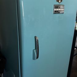 Vintage Fridge GM 40’s