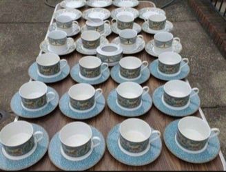 50 Pieces Fine China Teacup And Saucers 