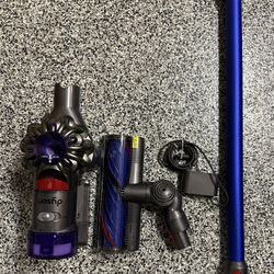 Dyson V8 Origin Extra Cordless Stick Vacuum  — Brand New