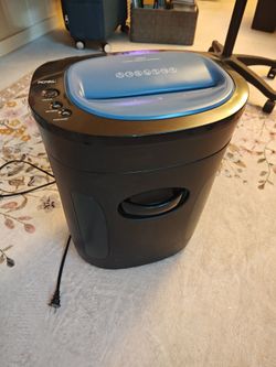 Royal Cross-Cut Paper Document Shredder