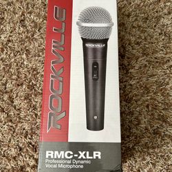 Microphone