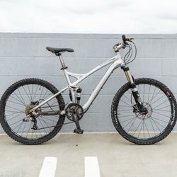 2009 Specialized Stumpjumper Medium Full Suspension MTB 26” full original parts