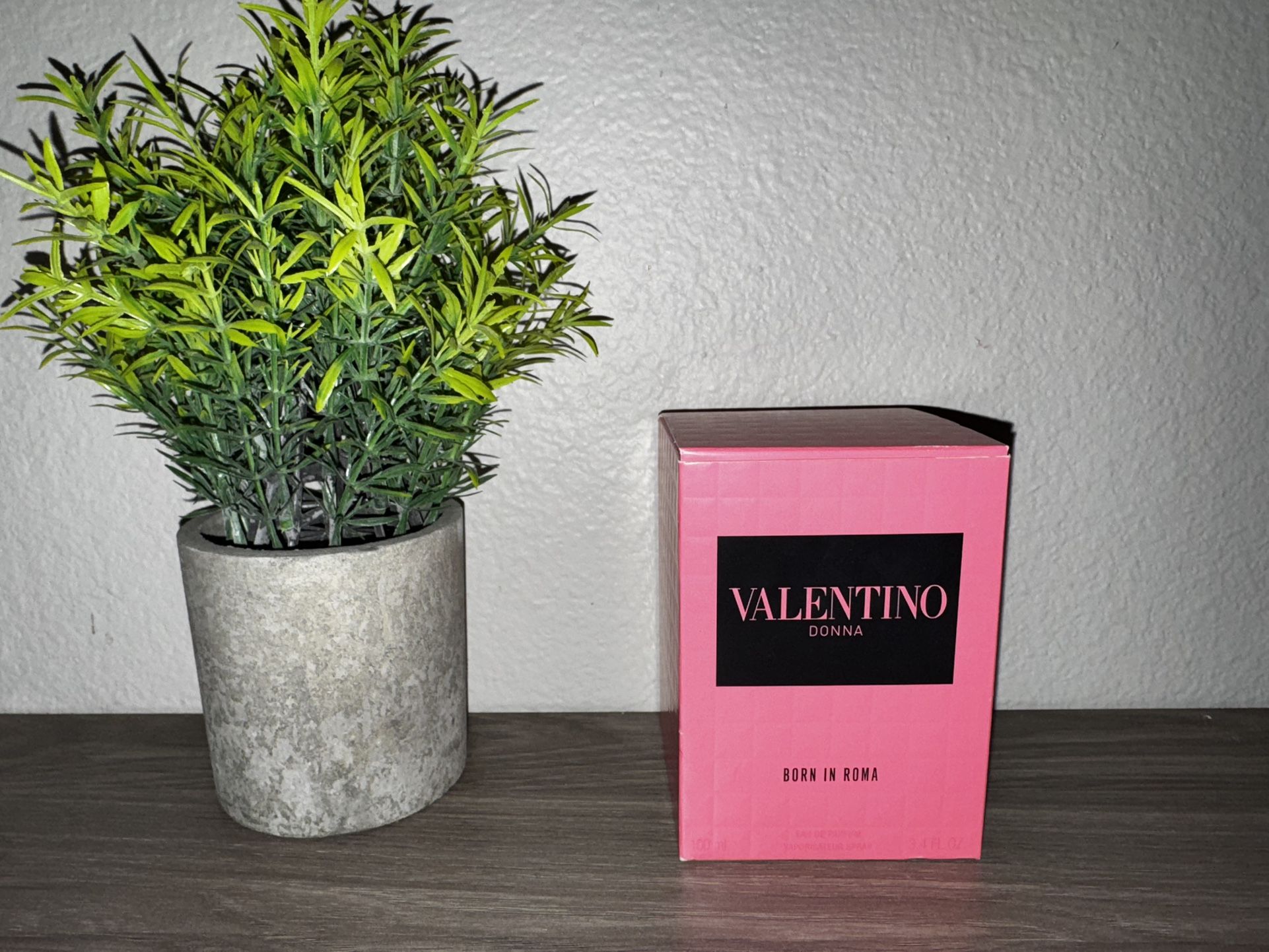 Women’s Valentino Born In Roma Perfume