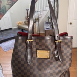 Louis Vuitton Shoulder Bag 100% Authentic