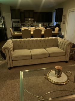 3 Seater Tufted Couch