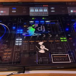 Pioneer DDJ RZX DJ Controller With Decksaver