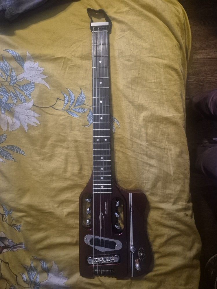 Hotrod Speedster Traveler Guitar
