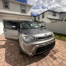 Kia Soul 2016 Premium Edition 