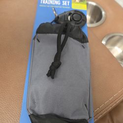 Bark Supply Co 2 Piece Training Set - Training Clicker & Treat Pouch - Brand New