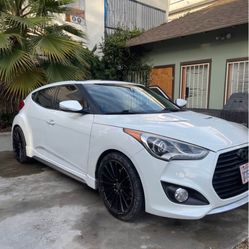 VELOSTER TURBO HUINDAI