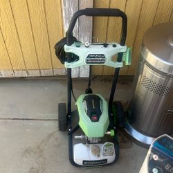 Green Works 1800 Psi Pressure Washer 
