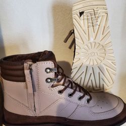 Ugg M Highland Sport Size 7 And 8