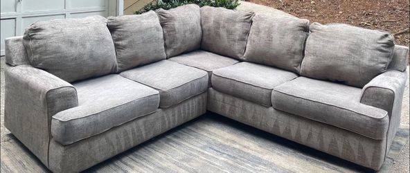 Ashley Furniture 2pc Sectional