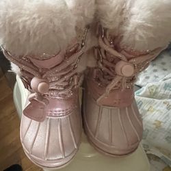 Toddler girl snowboots 