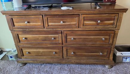 5 piece Dark Wood King Bed Frame with Panel Headboard with adjustable base!