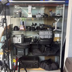 glass cabinet 