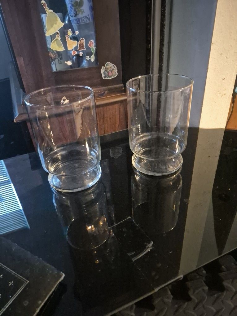 Glass Vase ×2