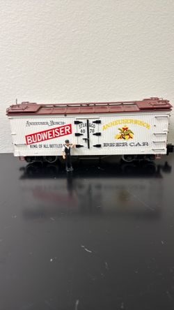 LGB train car Bud steel wheels , missing one coupler