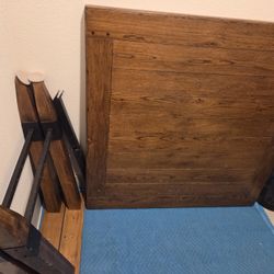 Dinning Table With 4 Chairs  Solid Wood 