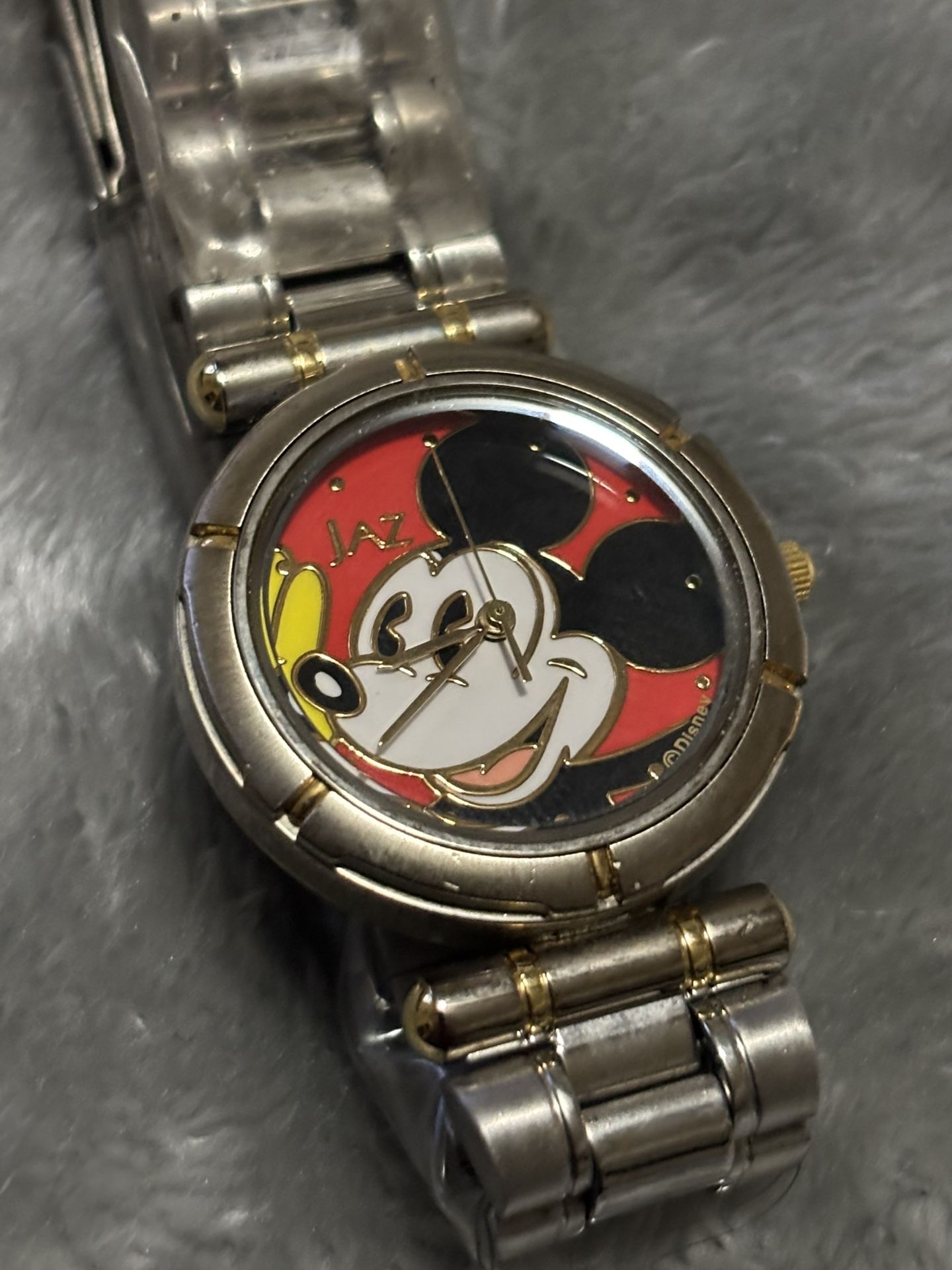 Jaz Mickey Mouse Silver Tone Watch Face.