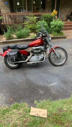 2007/// 883 Harley Davison 