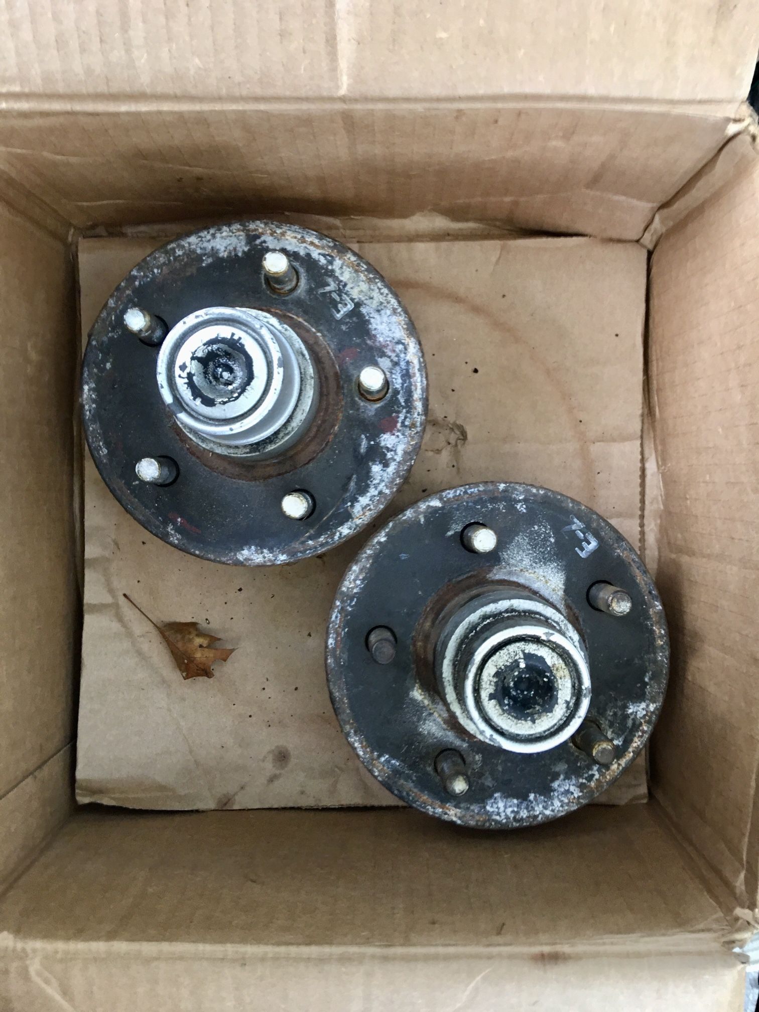 Dexter Trailer Wheel Hubs With Bearings