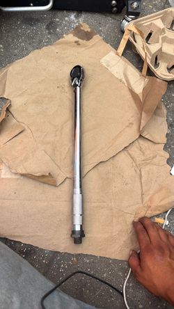 Title / Título: 🚨 1/2" Drive Click-Type Adjustable Torque Wrench - Cash or Trade! | Llave Dinamométrica / Torquímetro de 1/2"