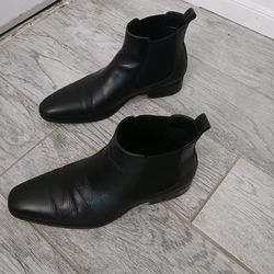 Men's leather boots