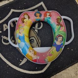 DISNEY PRINCESS TOILET SEAT