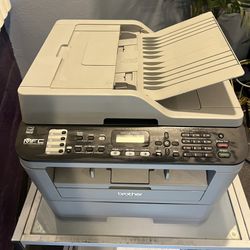 Brother MFC-2700DW