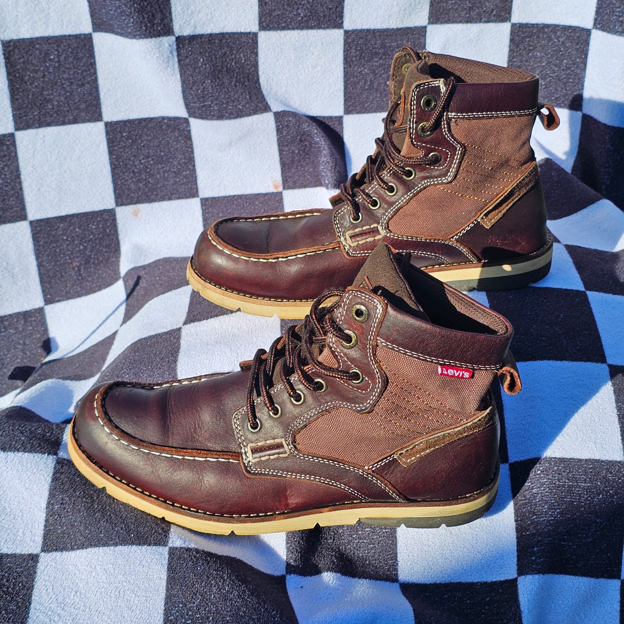 LEVI'S DAWSON 2.0 MENS BOOTS Size 9