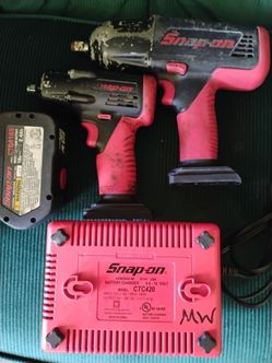 Snap On 18v 3/8 & 1/2in Impact Tools