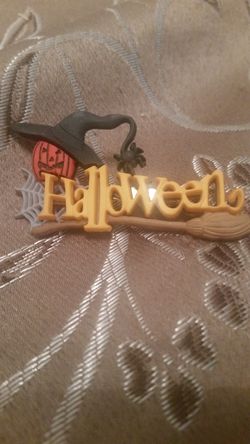 Halloween pin (brooch)
