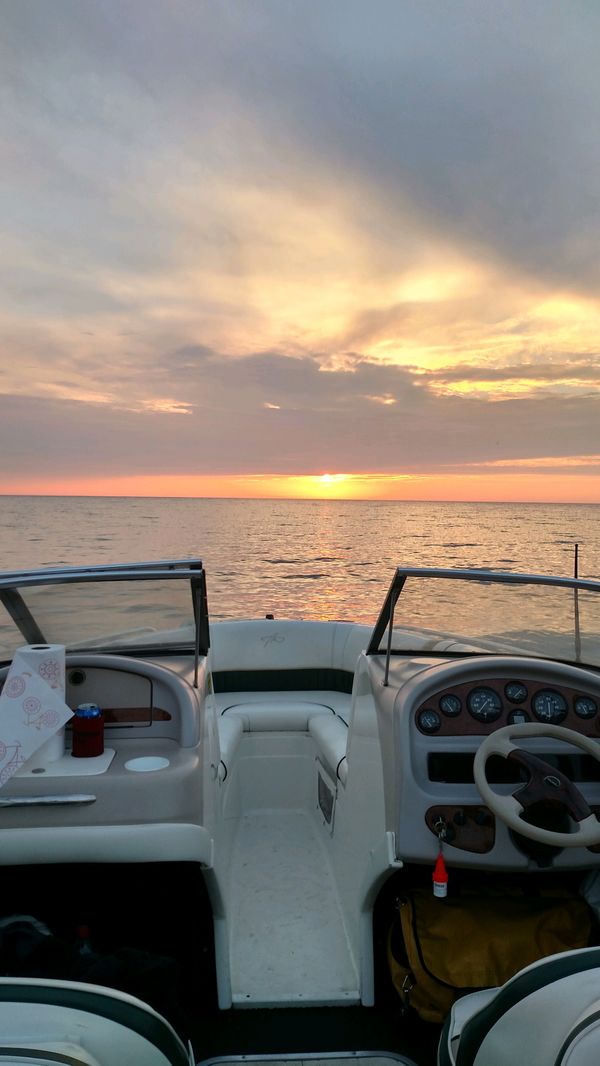 1998 monterey montura 196 bowrider