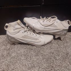 Nike football cleats size 12.5